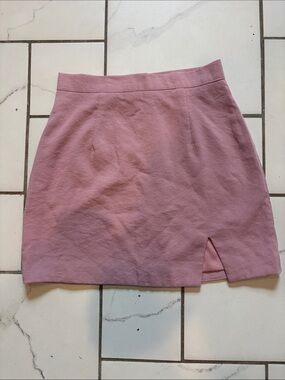 Princess Polly 90s Style Rose Pink Mini Skirt with Front Slit - size 4 - GUC